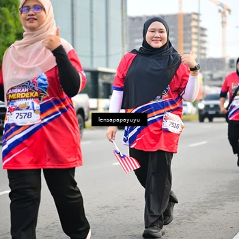 Runner Photo 6008331