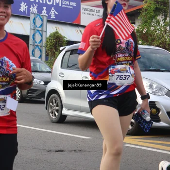 Runner Photo 6008335