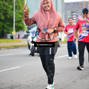 Runner Photo 6008346