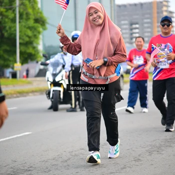 Runner Photo 6008347