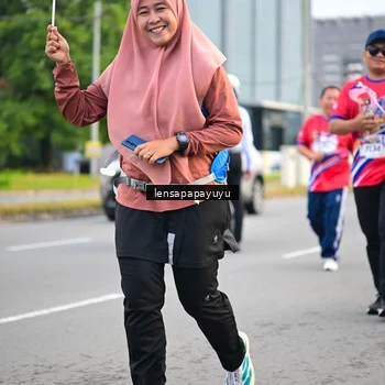 Runner Photo 6008356
