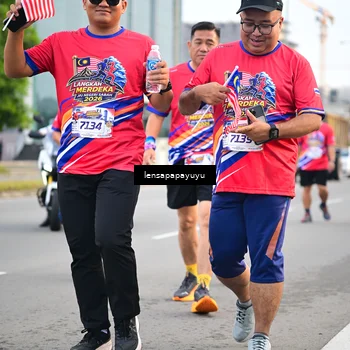 Runner Photo 6008368