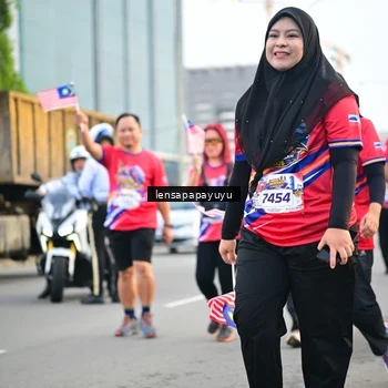 Runner Photo 6008373