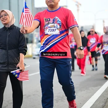 Runner Photo 6008375