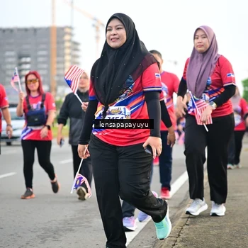 Runner Photo 6008376