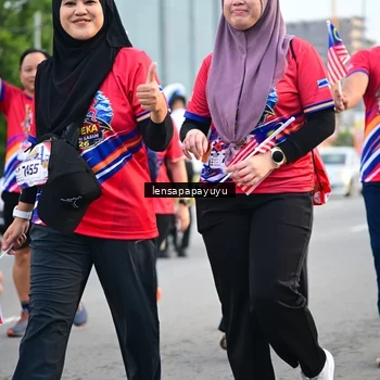 Runner Photo 6008378