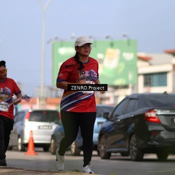 Runner Photo 6008382