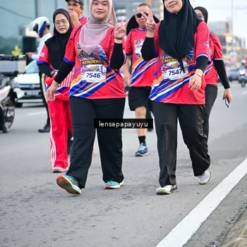 Runner Photo 6008387