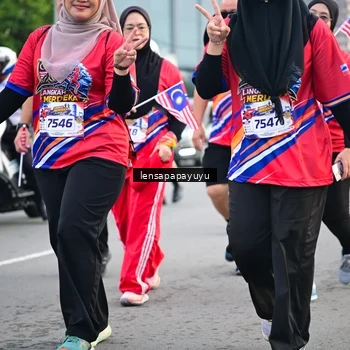 Runner Photo 6008391