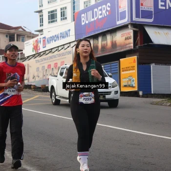 Runner Photo 6008393