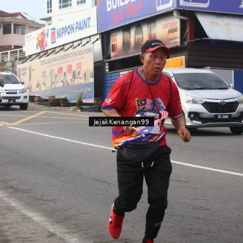 Runner Photo 6008394