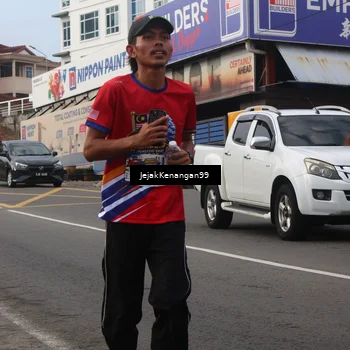 Runner Photo 6008409
