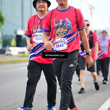 Runner Photo 6008415