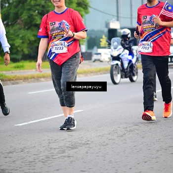 Runner Photo 6008417