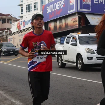 Runner Photo 6008419