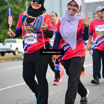 Runner Photo 6008425