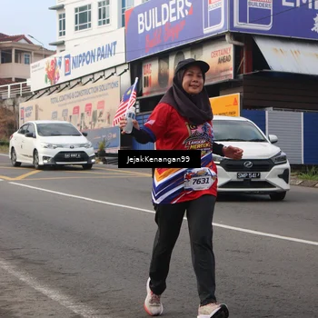 Runner Photo 6008458