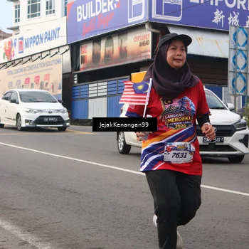 Runner Photo 6008476
