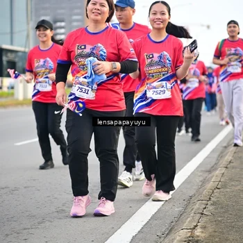 Runner Photo 6008477