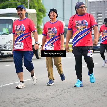 Runner Photo 6008524
