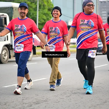 Runner Photo 6008530