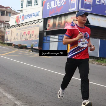 Runner Photo 6008539