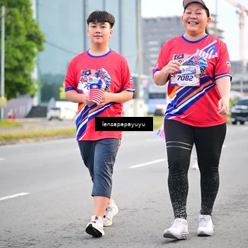 Runner Photo 6008552