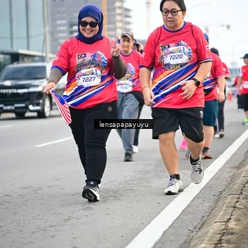 Runner Photo 6008571
