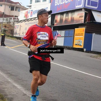 Runner Photo 6008582