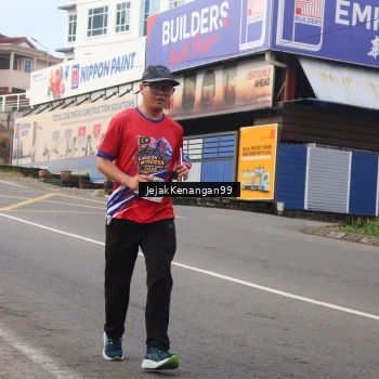 Runner Photo 6008596