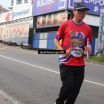 Runner Photo 6008599