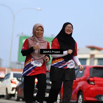 Runner Photo 6008600