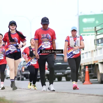 Runner Photo 6008601