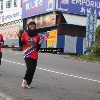 Runner Photo 6008606