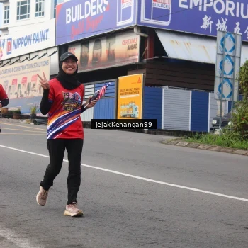 Runner Photo 6008614