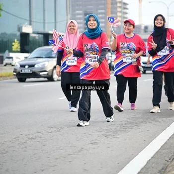 Runner Photo 6008620