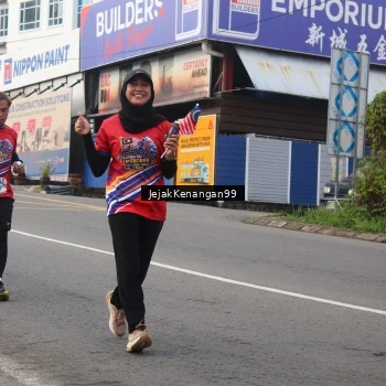 Runner Photo 6008621