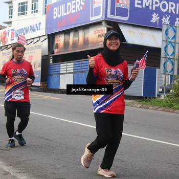 Runner Photo 6008624