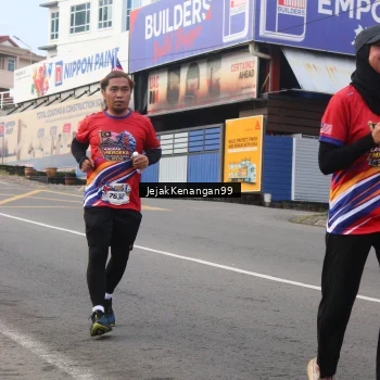 Runner Photo 6008639