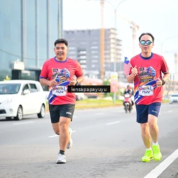 Runner Photo 6008677