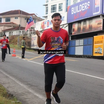 Runner Photo 6008699