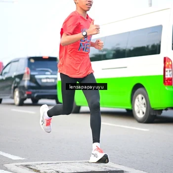 Runner Photo 6008712