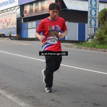 Runner Photo 6008713