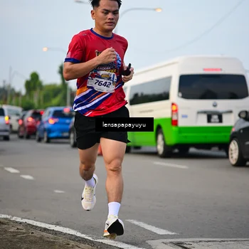Runner Photo 6008722