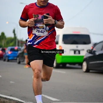 Runner Photo 6008728