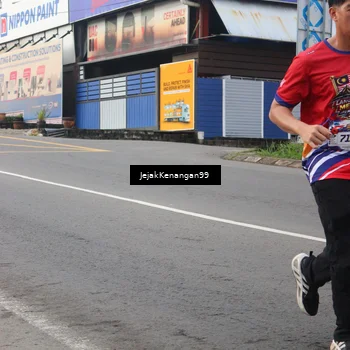 Runner Photo 6008732