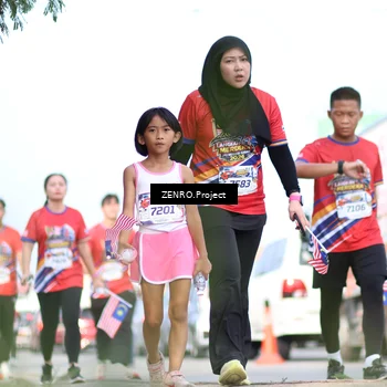 Runner Photo 6008736