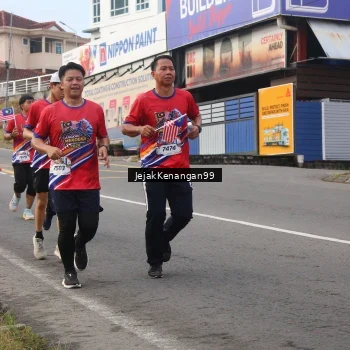 Runner Photo 6008737