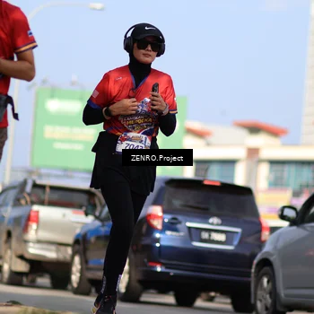 Runner Photo 6008738