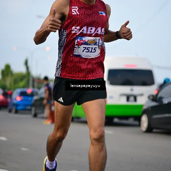 Runner Photo 6008749